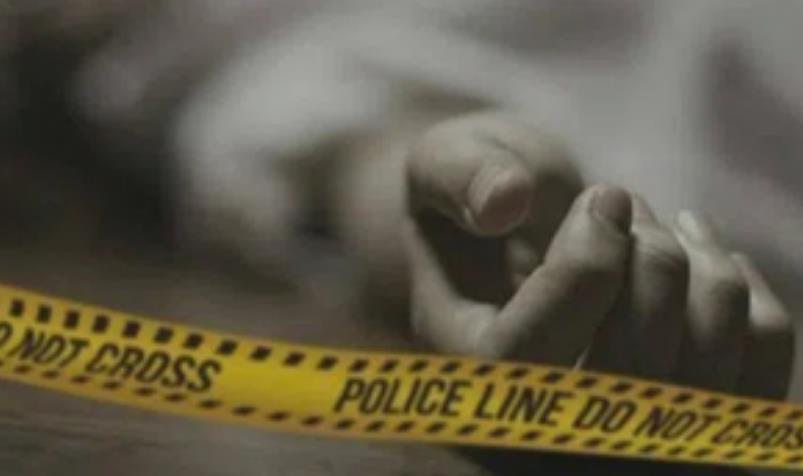 केरल में चर्च परिसर में मृत मिले पादरी केरल में चर्च परिसर में मृत मिले पादरी