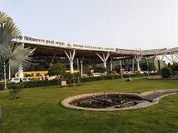 रायपुर से हैदराबाद के लिए दोपहर एक अतिरिक्त उड़ान रायपुर से हैदराबाद के लिए दोपहर एक अतिरिक्त उड़ान