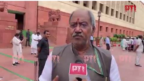 बृजमोहन ने किया स्वागत, होगी सीबीआई जांच