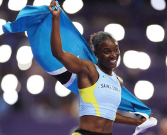 जूलियन अल्फ्रेड ने रिचर्डसन को चौंकाकर 100 मीटर का खिताब जीता 