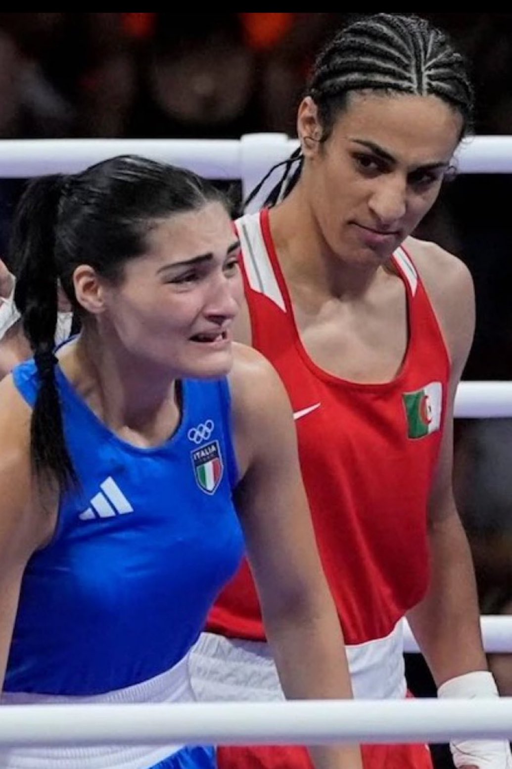 वह मर्द नहीं महिला है...