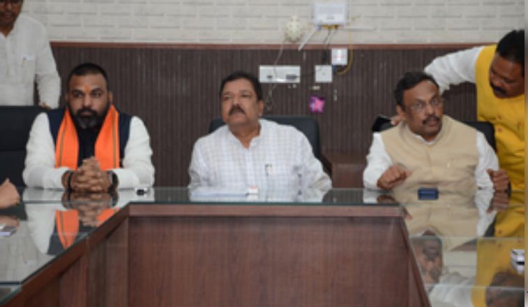 बिहार : विधानसभा उपचुनाव से पहले भाजपा विपक्ष के खिलाफ चक्रव्यूह बनाने में जुटी 