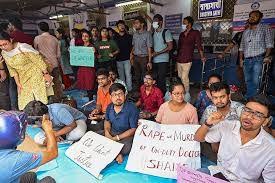 बंगाल : महिला चिकित्सक की हत्या मामले में अंतिम पोस्टमार्टम रिपोर्ट का इंतजार कर रही है पुलिस
