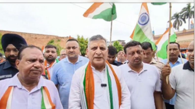 हरियाणा कृषि मंत्री कंवरपाल गुर्जर के नेतृत्व में निकाली गई तिरंगा यात्रा, उमड़ा जनसैलाब 