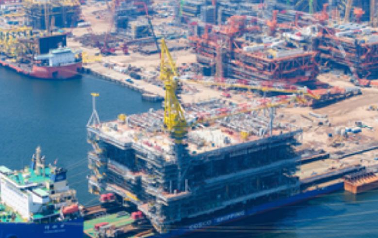 चीन में सबसे बड़े अंतर्राष्ट्रीय अपतटीय तेल और गैस मंच का निर्माण पूरा 