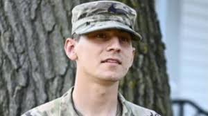 इस अमेरिकी सैनिक ने चीन को गोपनीय जानकारियां बेचने का आरोप माना