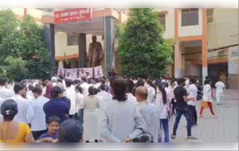 लखनऊ के सिविल अस्पताल में डॉक्टरों की हड़ताल, ओपीडी सेवाएं बंद 