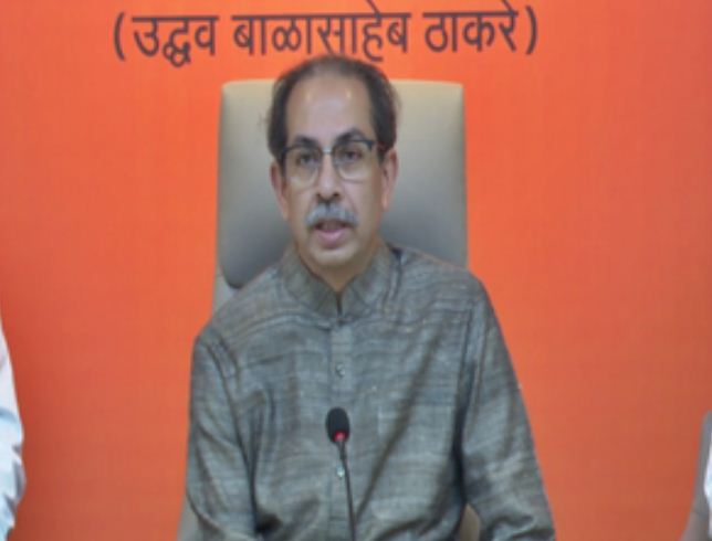 बदलापुर कांड को लेकर उद्धव ठाकरे का सीएम पर हमला, महिलाओं की सुरक्षा पर चिंता जताई 
