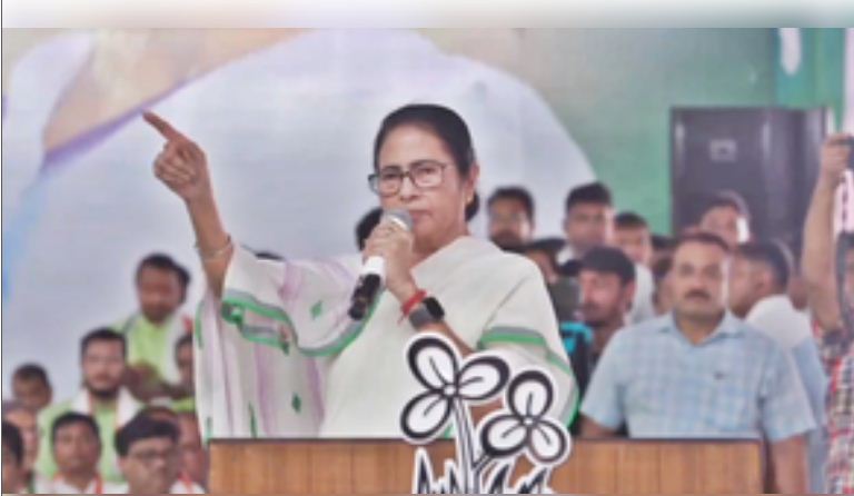 बलात्कारियों को मौत की सजा के लिए विधानसभा में पारित करेंगे विधेयक : ममता बनर्जी 
