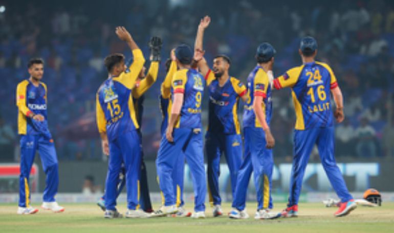 वेस्ट दिल्ली लायंस को हराकर पुरानी दिल्ली 6 अंक तालिका में तीसरे पायदान पर 