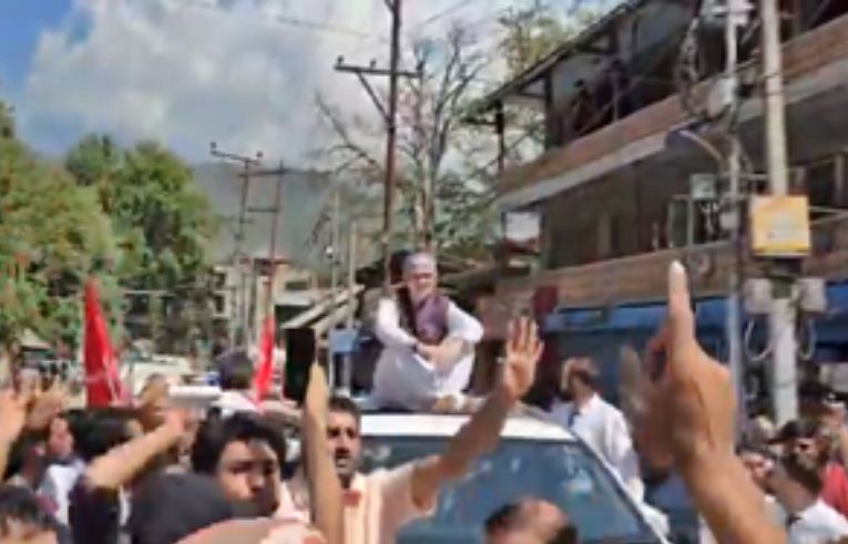 जम्मू-कश्मीर चुनाव : उमर अब्दुल्ला ने गांदरबल से पर्चा भरा 