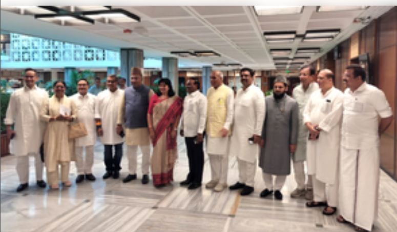 जेपीसी की बैठक : मुस्लिम संगठनों ने वक्फ ब‍िल का किया कड़ा विरोध, विपक्षी सांसदों ने पूछे तीखे सवाल 