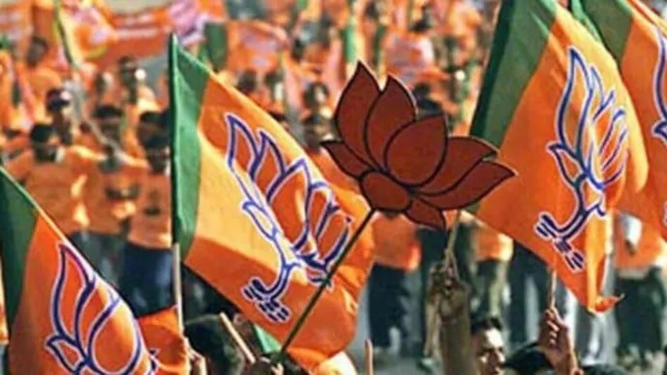 भाजपा ने 21 उम्मीदवारों की सूची जारी की, जुलाना से विनेश के खिलाफ युवा नेता कैप्टन बैरागी को उतारा भाजपा ने 21 उम्मीदवारों की सूची जारी की, जुलाना से विनेश के खिलाफ युवा नेता कैप्टन बैरागी को उतारा