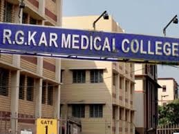 आरजी कर के 51 डॉक्टरों को नोटिस जारी, जांच समिति के समक्ष उपस्थित होने को कहा गया