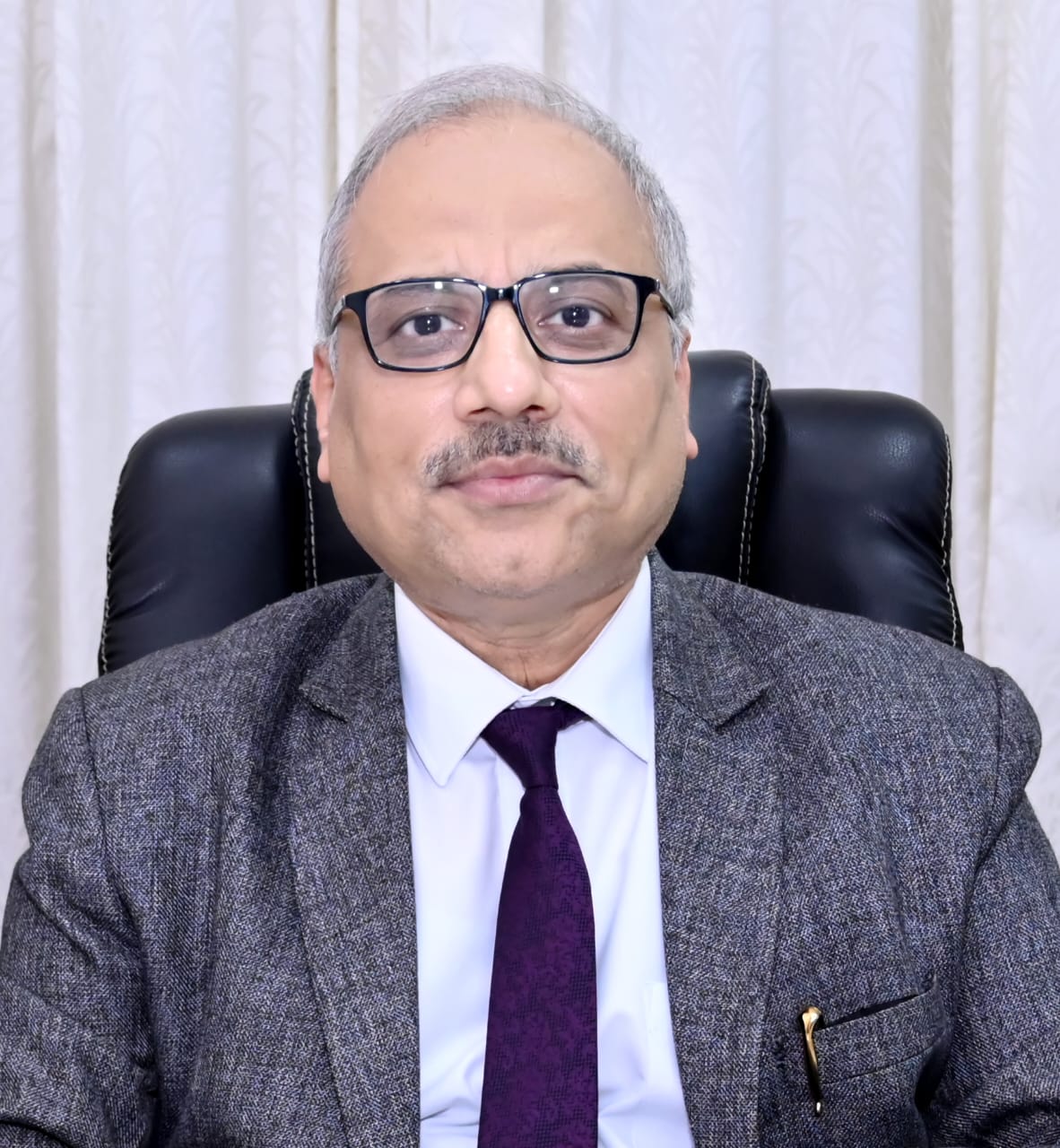 राष्ट्रीय लोक अदालत 21 को,राजीनामा योग्य मामलों के निराकरण के प्रयास करें:सीजे सिन्हा