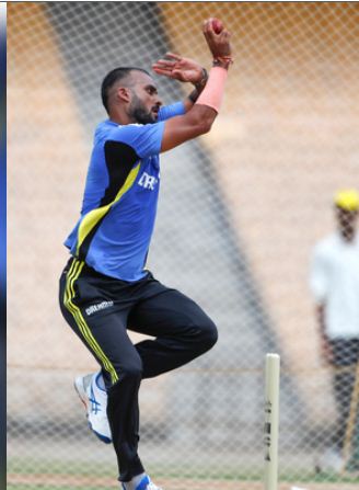 भारतीय गेंदबाजों के पेशेवर रवैये से वाकई हैरान हूं : मोर्ने मोर्कल 