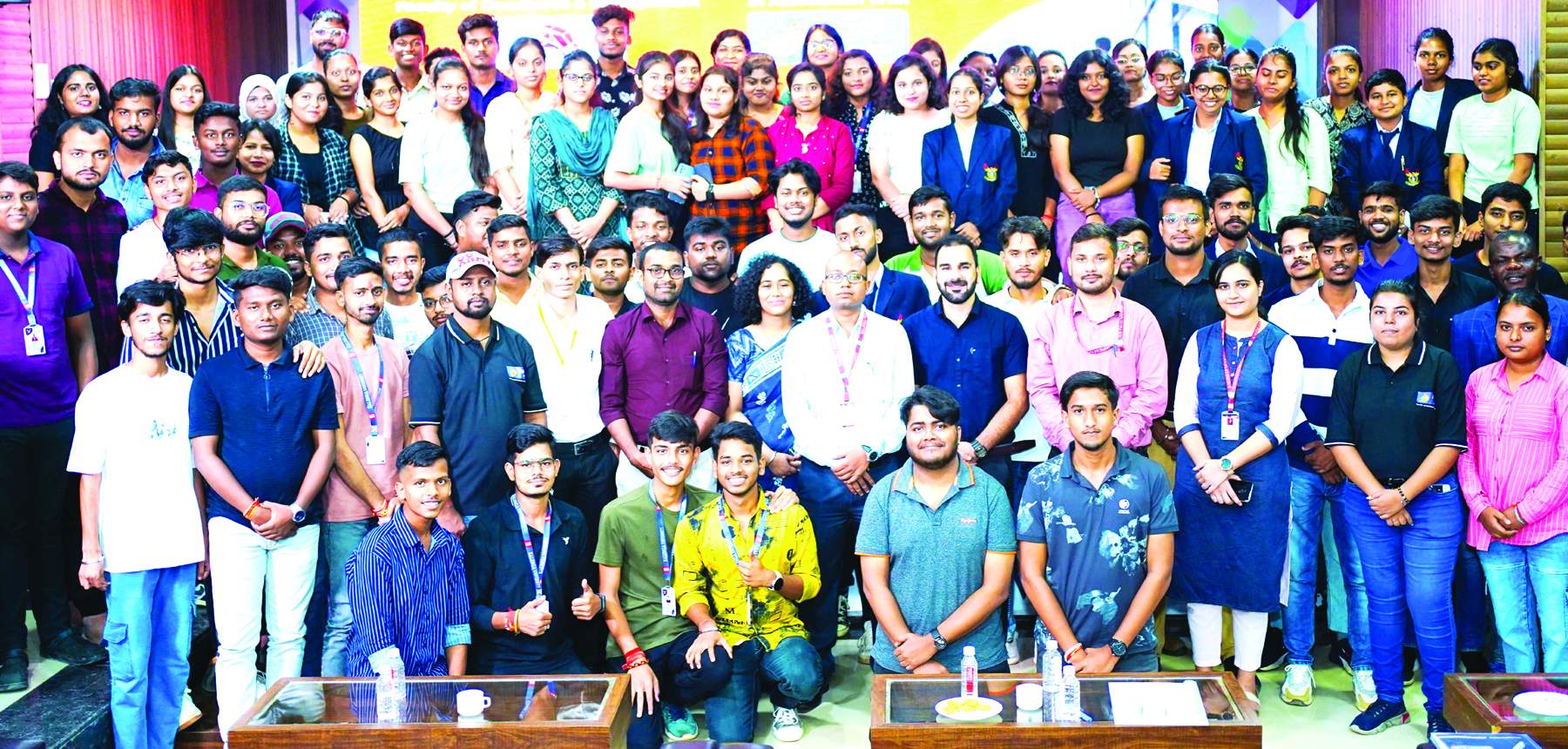 कलिंगा विवि में बैंकिंग, वित्तीय सेवा और बीमा क्षेत्र (बीएफएसआई) की तैयारी विषय पर कार्यशाला संपन्न कलिंगा विवि में बैंकिंग, वित्तीय सेवा और बीमा क्षेत्र (बीएफएसआई) की तैयारी विषय पर कार्यशाला संपन्न