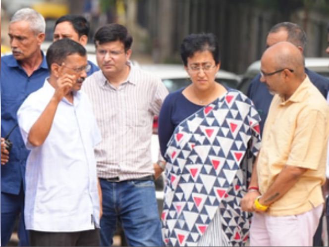 क्या मुझे गिरफ़्तार करने का उनका मकसद दिल्ली को डीरेल करना था : केजरीवाल 