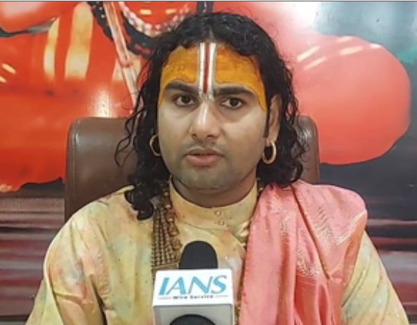 बीएपीएस हिंदू मंदिर में तोड़फोड़ पर बोले अनिरुद्धाचार्य महाराज, 'अमेरिकी सरकार सख्त कदम उठाए' 