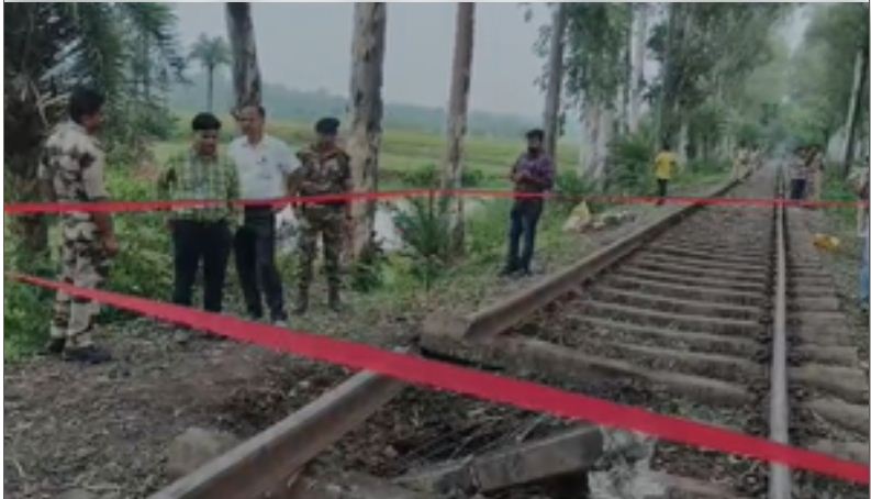 झारखंड के साहिबगंज में रेलवे ट्रैक पर विस्फोट, जान-माल का नुकसान नहीं 