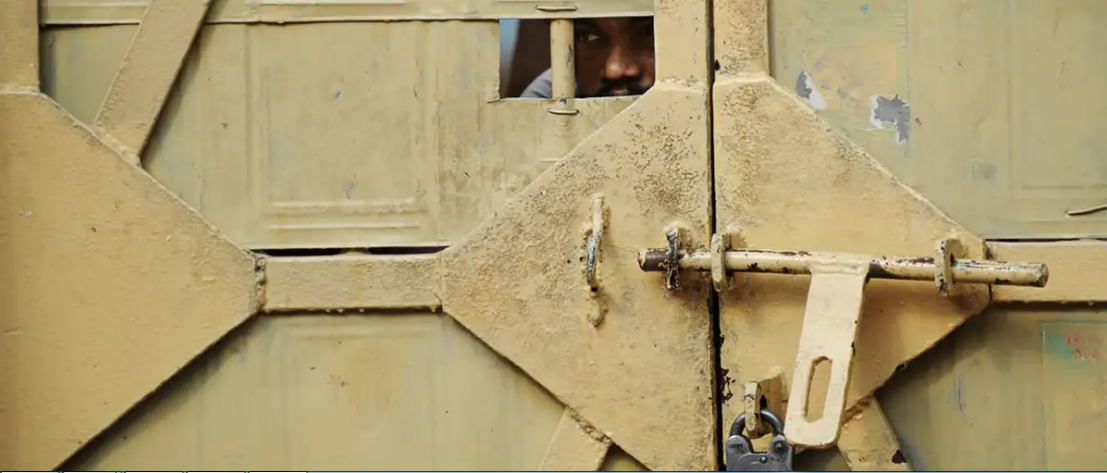 कोर्ट: जाति के आधार पर जेलों में काम का बंटवारा असंवैधानिक