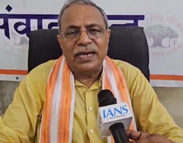 हिंदू उत्सवों और धार्मिक आयोजनों में विघ्न डालने वालों को बर्दाश्त नहीं करेंगे : विहिप 