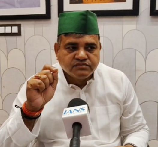 भाजपा की नीति विपक्ष को परेशान करना है : राजद