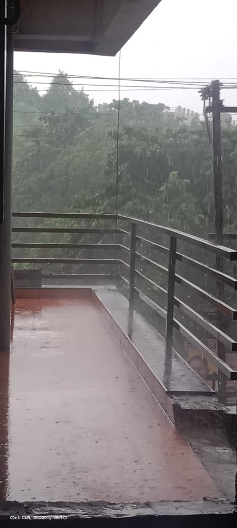 राजधानी में खंड वर्षा, लेकिन कुछ राहत मिली उमस से राजधानी में खंड वर्षा, लेकिन कुछ राहत मिली उमस से