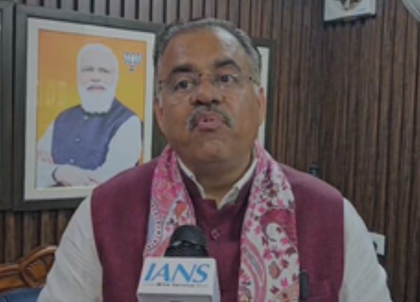 हरियाणा और जम्मू-कश्मीर चुनावों में युवराज की पंद्रहवीं लॉन्चिंग भी असफल रही : तरुण चुघ 