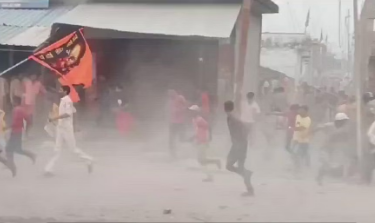 उप्र : बहराइच जिले के गांव में हिंसा के बाद तनाव, गृह सचिव सहित शीर्ष अधिकारी घटनास्थल पर पहुंचे