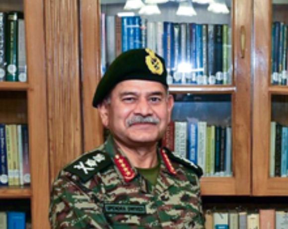 सहयोग के नए रास्ते तलाशने जापान पहुंचे भारतीय थल सेनाध्यक्ष 