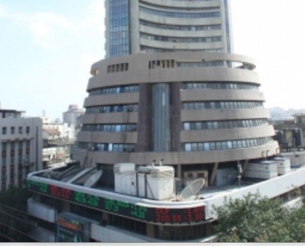 सेंसेक्स 591 अंक चढ़ा, रियलिटी और आईटी शेयरों में हुई खरीदारी 