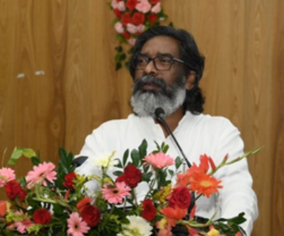 झारखंड में ईडी की रेड को सीएम हेमंत और उनके मंत्रियों ने राजनीति से प्रेरित बताया 