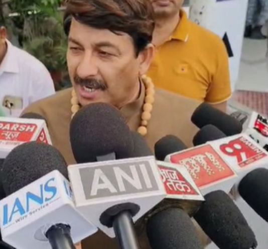 बिहार में फिल्म नीति राज्य के पर्यटन को और बढ़ावा देगी : मनोज तिवारी 