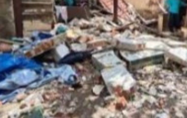 मुरैना के एक मकान में विस्फोट, मलबे में कई लोगों के दबे होने की आशंका 