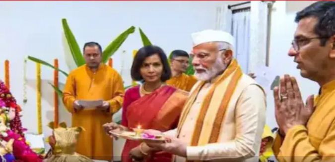‘छत्तीसगढ़’ का  संपादकीय : रवानगी के ठीक पहले  स्वाद बिगाड़ते चन्द्रचूड़