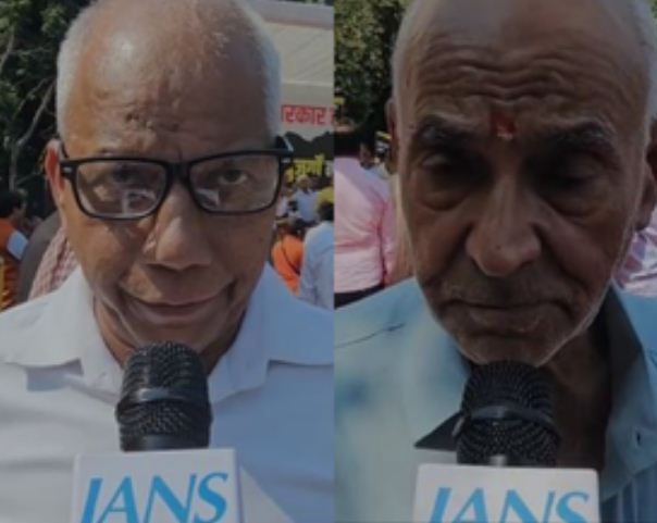 बुजुर्गों का दिल्ली सरकार पर आरोप, फॉर्म भरने के बाद भी नहीं मिली पेंशन 