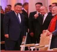 ब्रिक्स में मोदी और शी के साथ मिलकर  पुतिन ने पश्चिमी देशों को दिया क्या संदेश