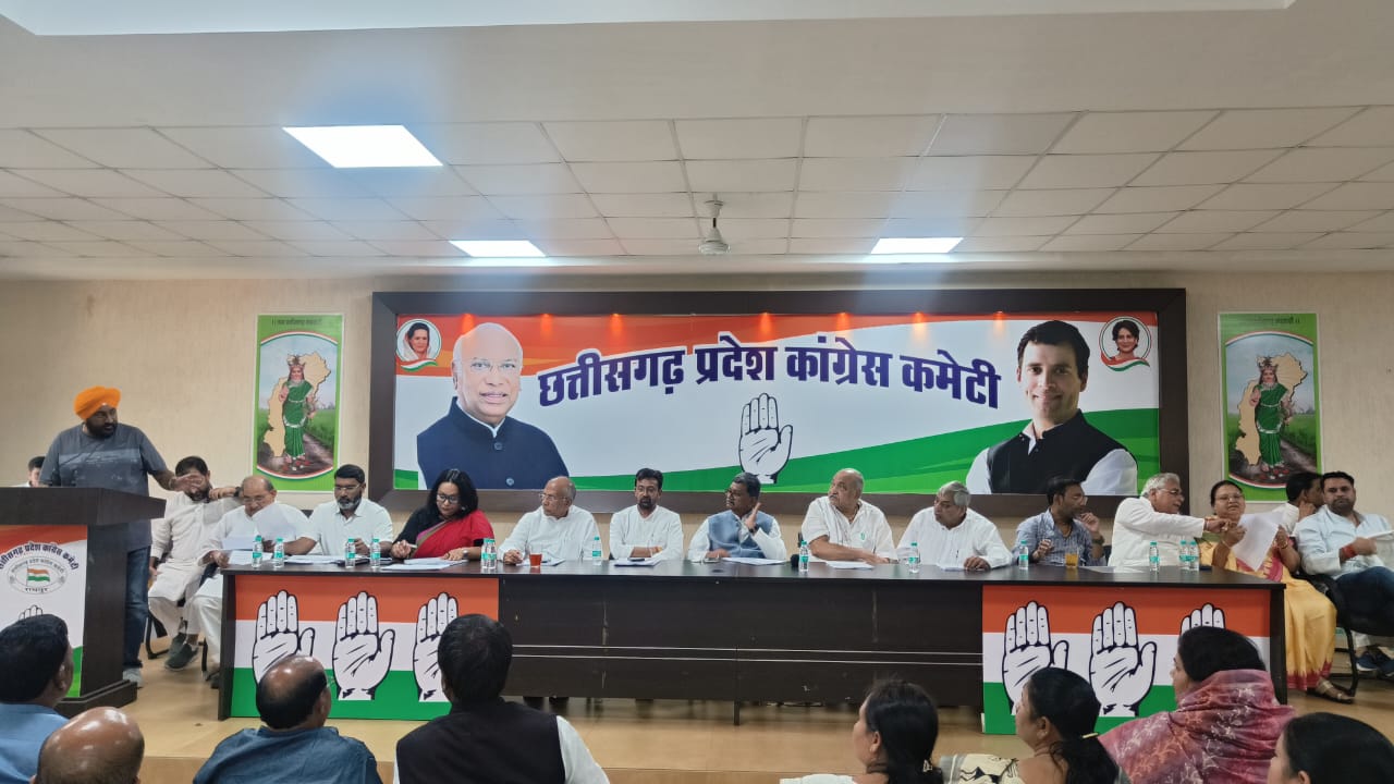 आकाश के लिए ब्राह्मण समाज से वोट जुटाने की जिम्मेदारी प्रमोद दुबे को आकाश के लिए ब्राह्मण समाज से वोट जुटाने की जिम्मेदारी प्रमोद दुबे को