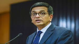 गणपति पूजा पर प्रधानमंत्री के मेरे घर आने में कुछ भी गलत नहीं: चंद्रचूड़ गणपति पूजा पर प्रधानमंत्री के मेरे घर आने में कुछ भी गलत नहीं: चंद्रचूड़