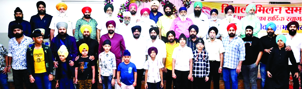 रामगढिय़ा सेवक सभा बंदी छोड़ दिवस एवं दिवाली मिलन में समाज सपरिवार शामिल