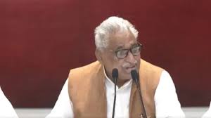 संभल हिंसा पर यूपी विधानसभा के नेता प्रतिपक्ष ने दिया बयान, कहा- डीजीपी के कहने पर घटनास्थल नहीं गए