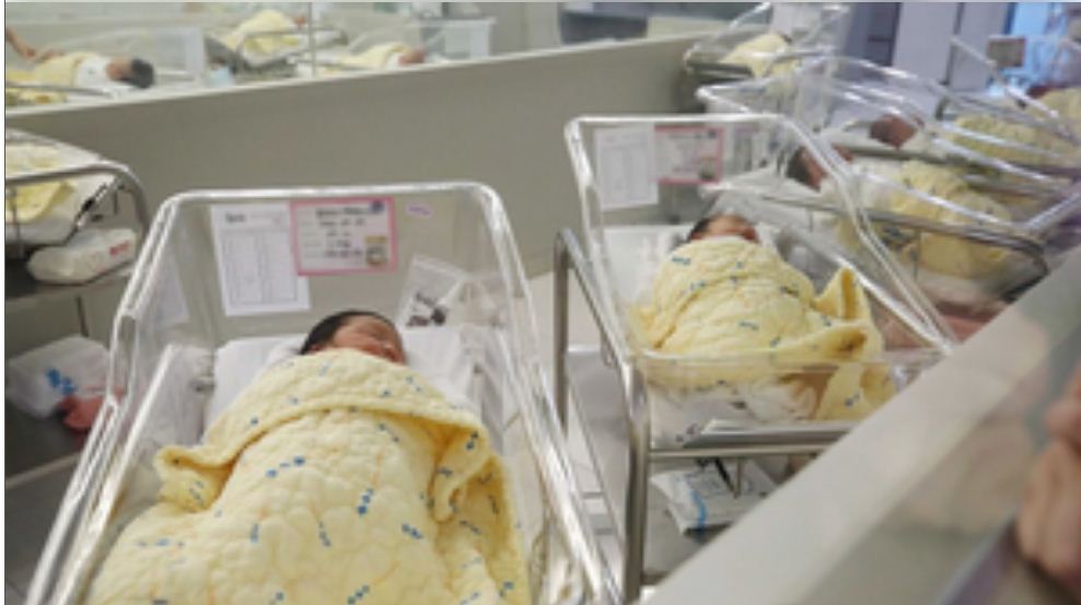 दक्षिण कोरिया : 14 वर्षों में रिकॉर्ड की गई उच्च जन्म दर 
