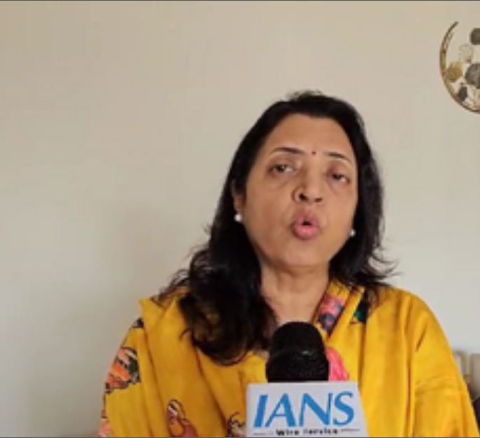 बांग्लादेश में हिंदुओं पर हमला निंदनीय : मनीषा कायंदे 