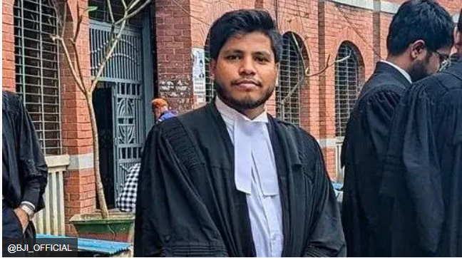बांग्लादेश में चिन्मय कृष्ण की बेल ख़ारिज होने के बाद वकील सैफ़ुल इस्लाम की हत्या से तनाव