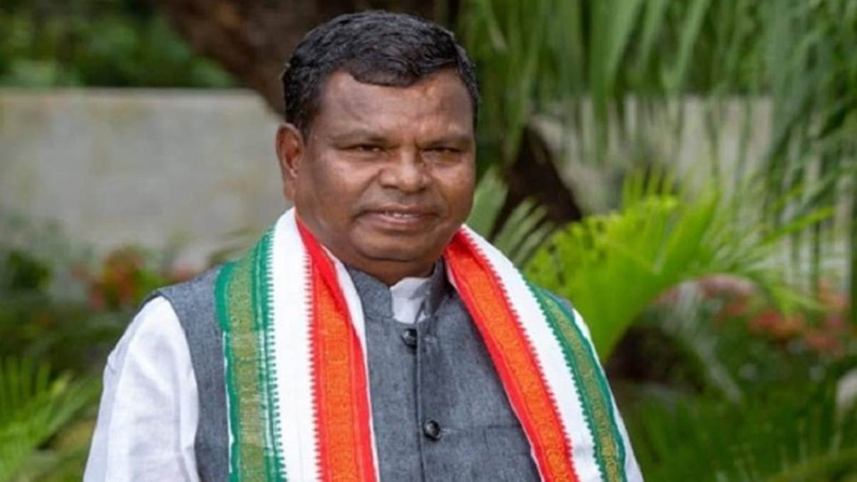 अगर मतपत्र से चुनाव नहीं कराए गए तो कांग्रेस चुनाव नहीं लड़ेगी: लखमा