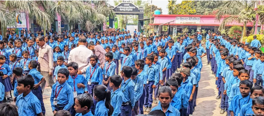 बिहार के मास्टर जी आखिर क्यों परेशान हैं