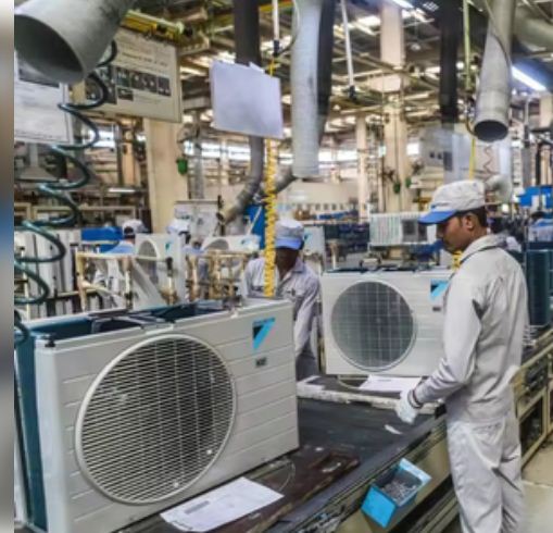 केंद्र सरकार की पीएलआई योजना ने 5.84 लाख प्रत्यक्ष नौकरियां पैदा की 