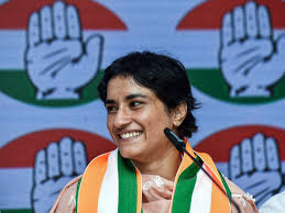 विनेश फोगाट ने दिल्ली कूच के लिए किया किसानों का समर्थन, कहा ‘यह अन्याय के खिलाफ आंदोलन’