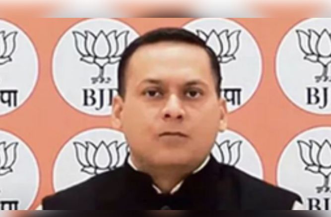 ममता बनर्जी पश्चिम बंगाल को कर रहीं बर्बाद : अमित मालवीय 